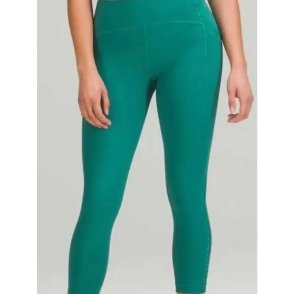 NWT lululemon Swift Speed HR Crop 21
